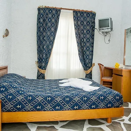 Hotel Manousos'