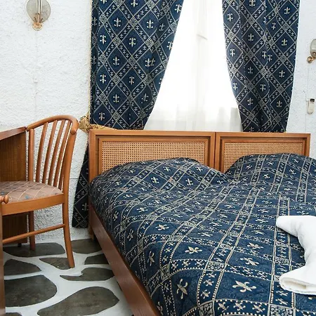 Hotel Manousos' *
