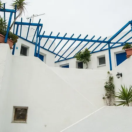 Manousos' Hotel *