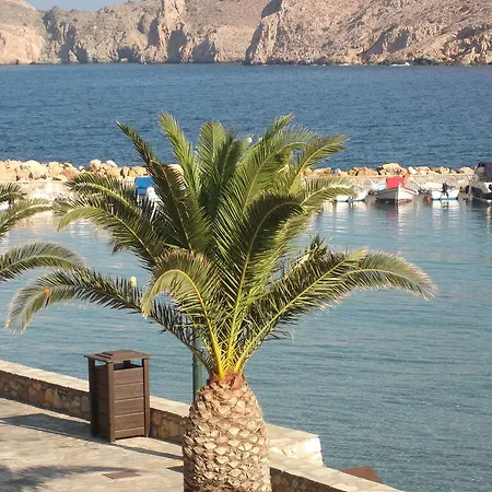 Hotel Manousos' *